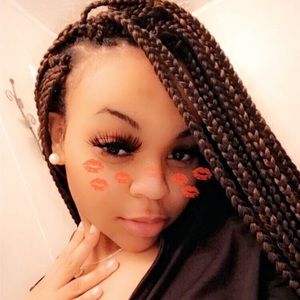 Meet your Posher, Jada